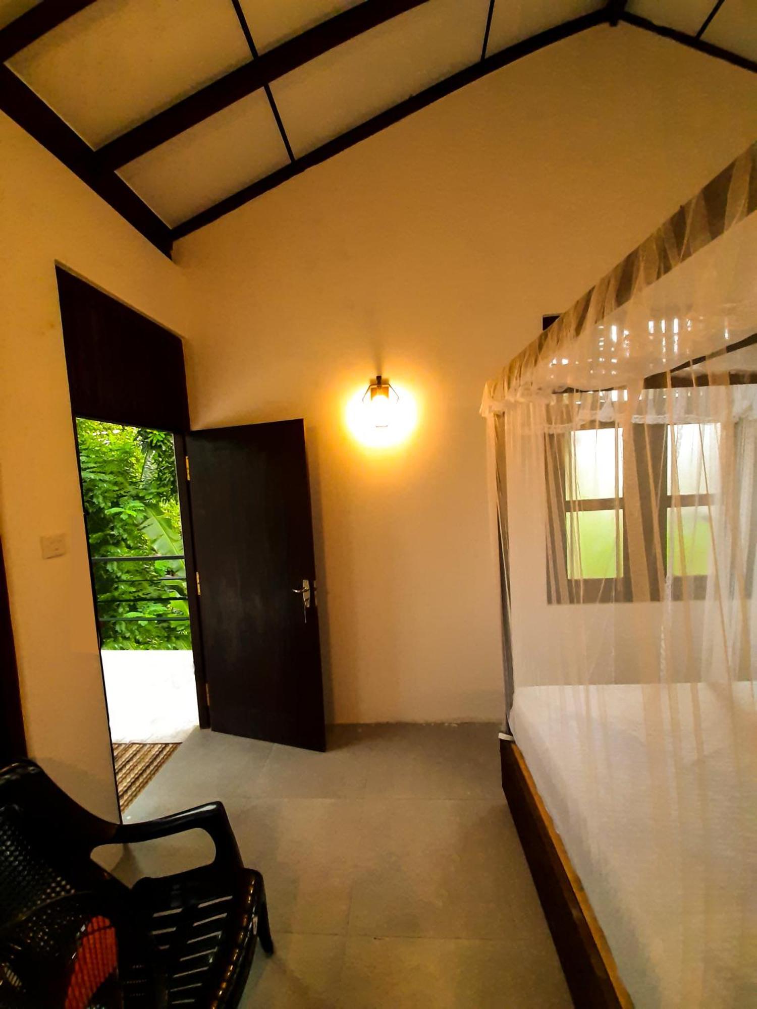 The Pepper Street Weligama Hotel Bagian luar foto